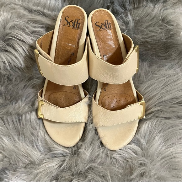Sofft cream beige trappy sandals heels with gold buckles - velcro straps - Picture 2 of 7